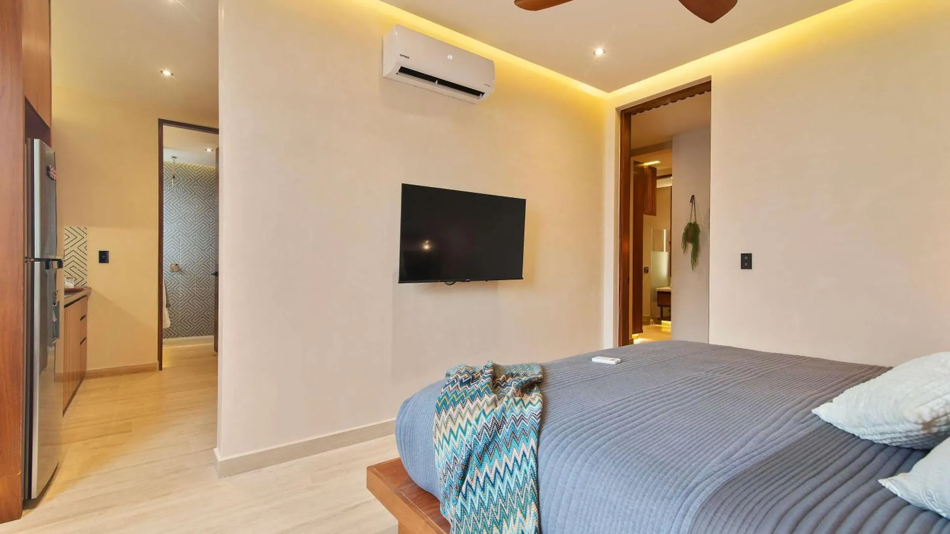 Apartment Stunning 2Br With Plunge Pool - Rooftop Sea Views Playa del Carmen
